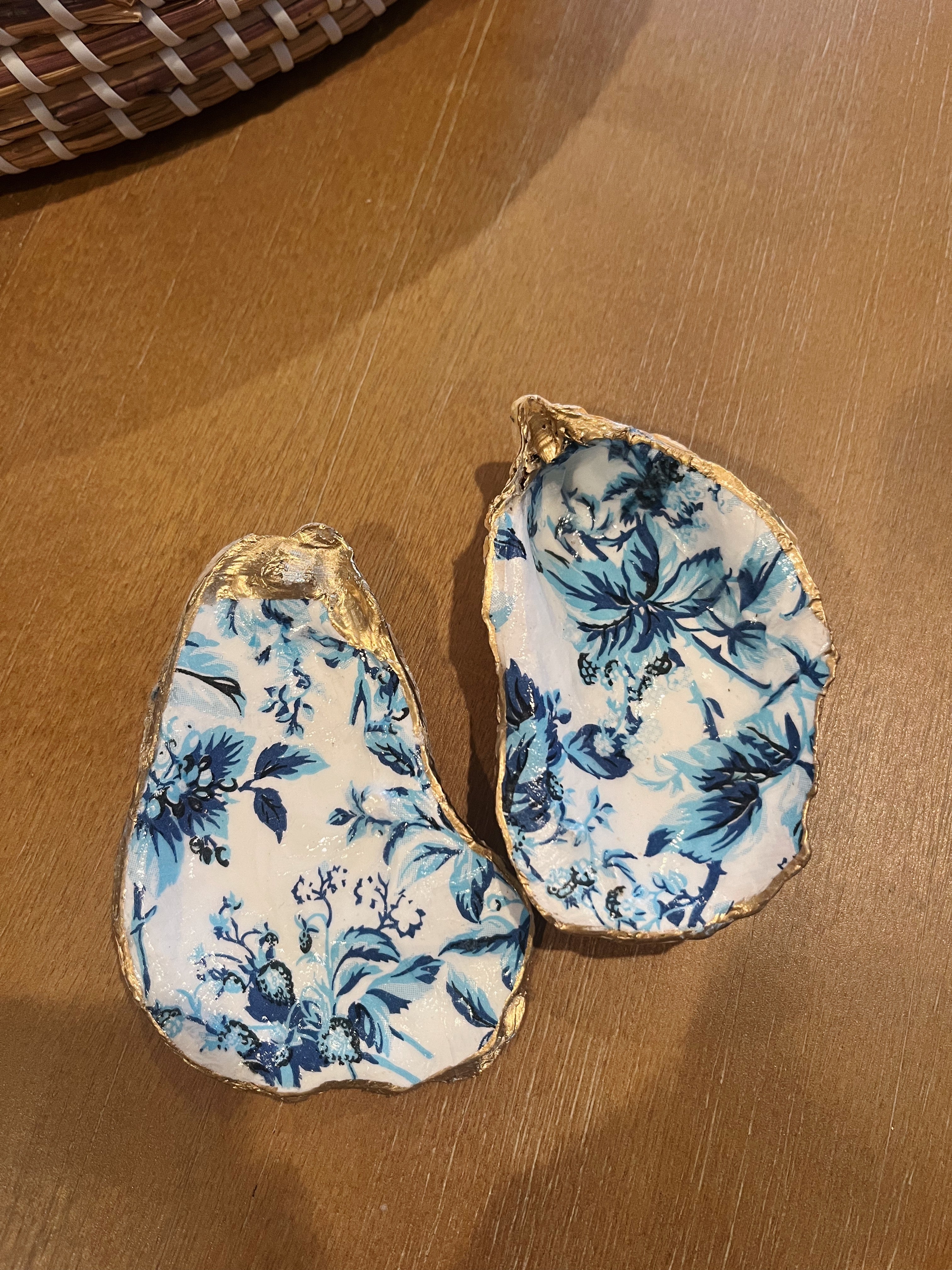 Sky Oyster Shell Jewelry Dish