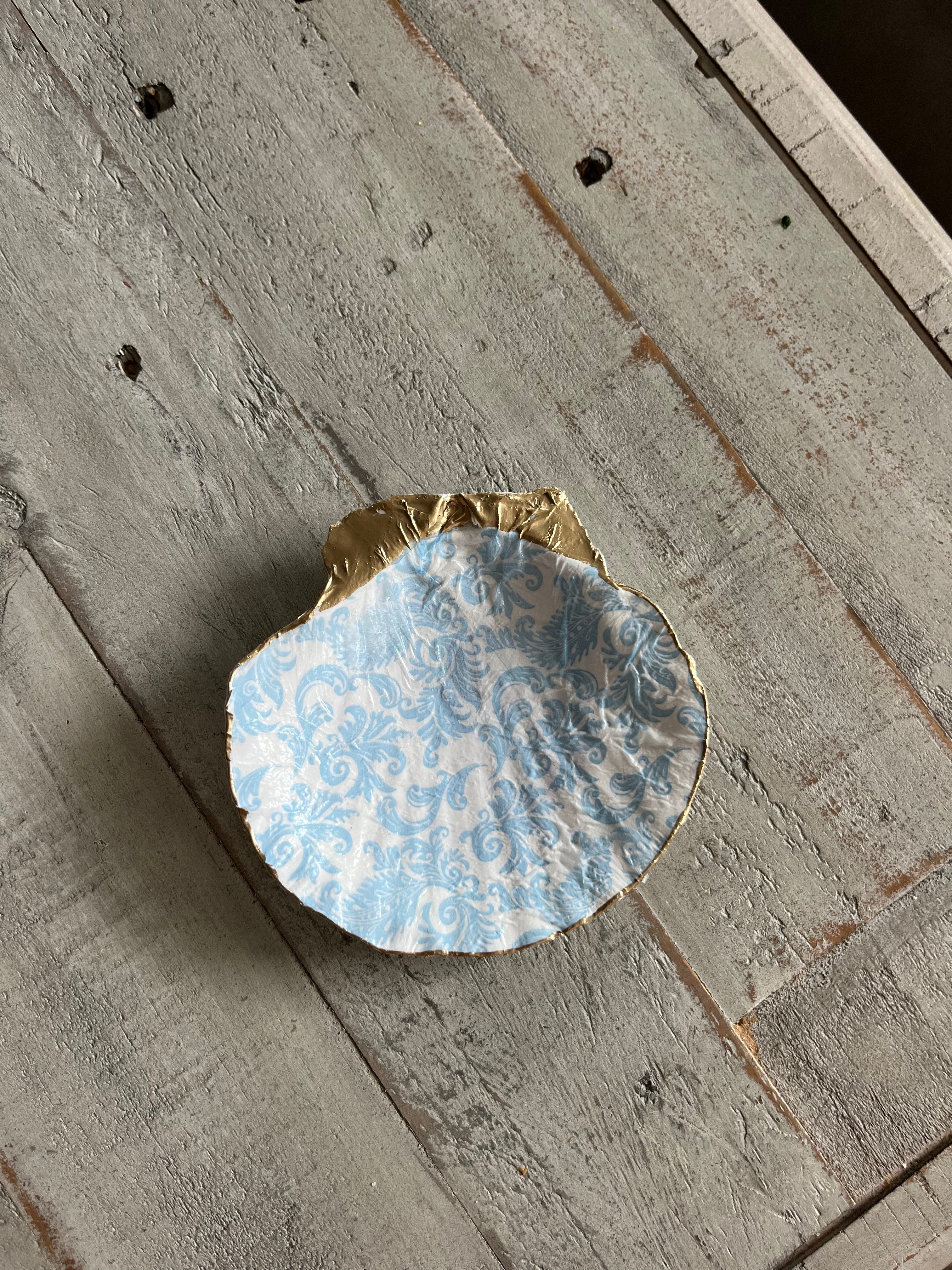 Blue Clouds Scallop Shell