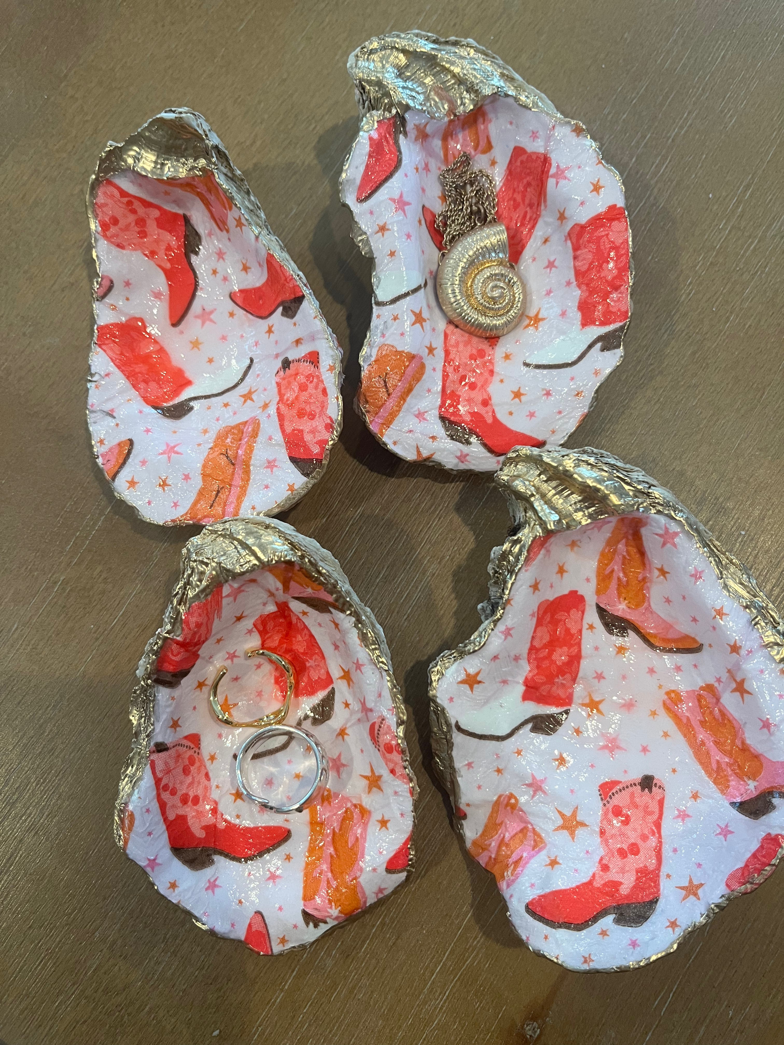 Howdy Oyster Shell Jewelry Dish